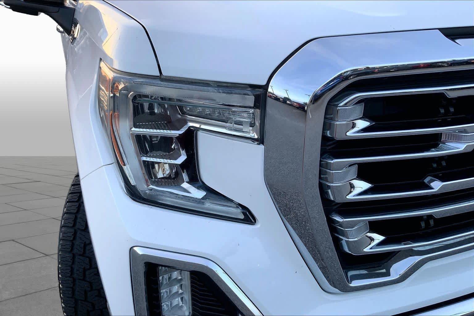 Used 2020 GMC Sierra 1500 SLT w/ SLT Premium Package AWD/4WD image 26