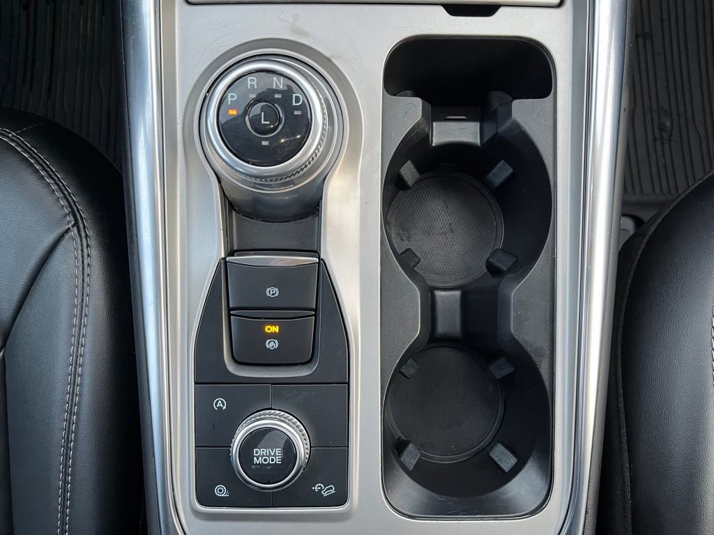 Certified 2023 Ford Explorer XLT w/ Equipment Group 202A image 15