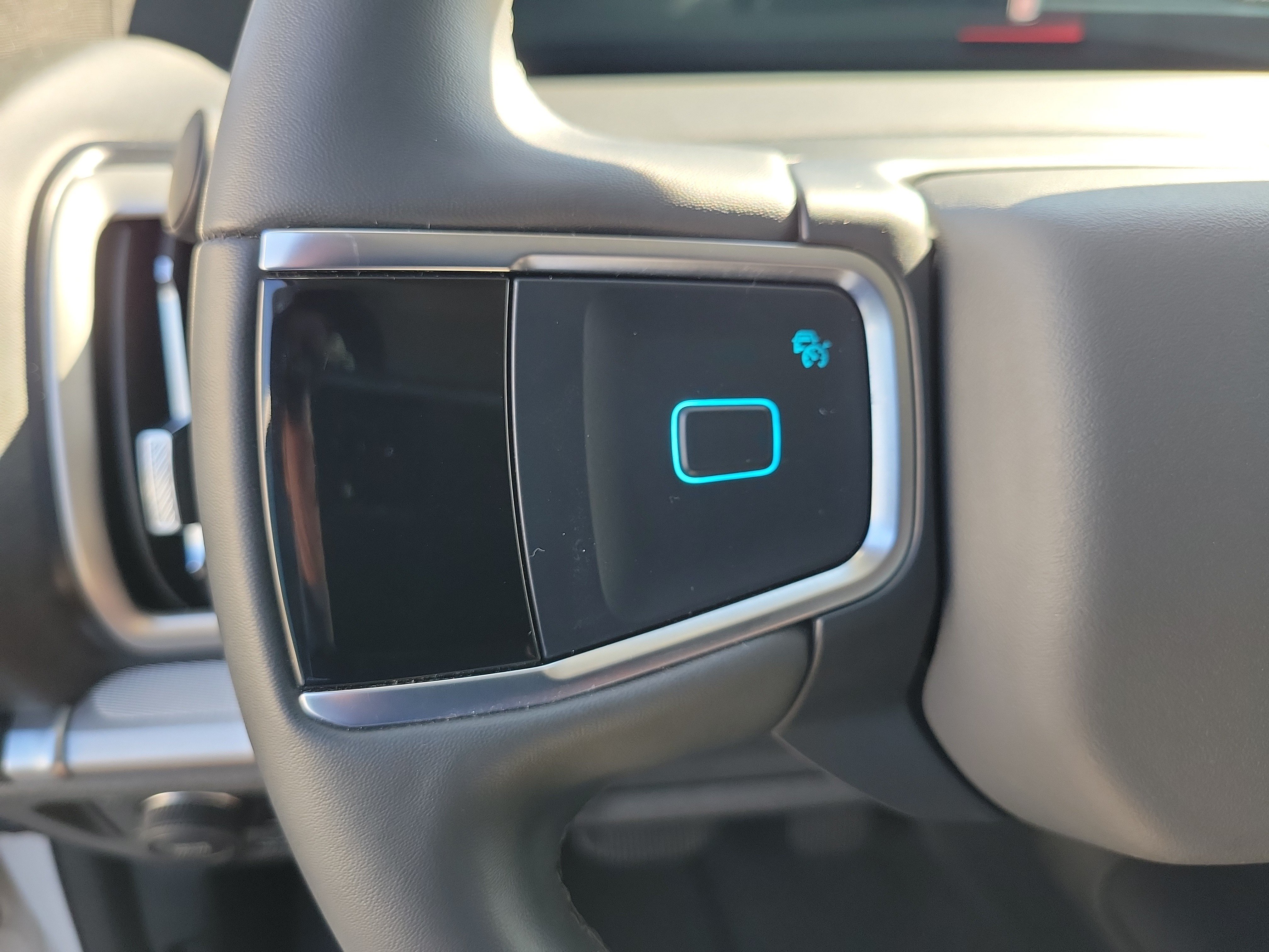 Certified 2025 Ford Expedition Max Active AWD/4WD image 5