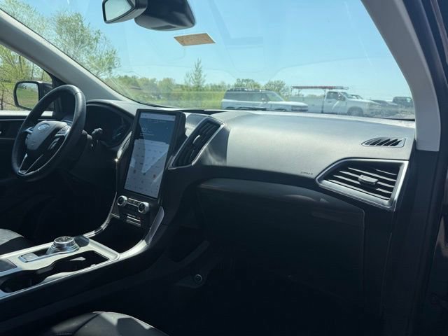 Certified 2024 Ford Edge SEL w/ Convenience Package AWD/4WD image 13