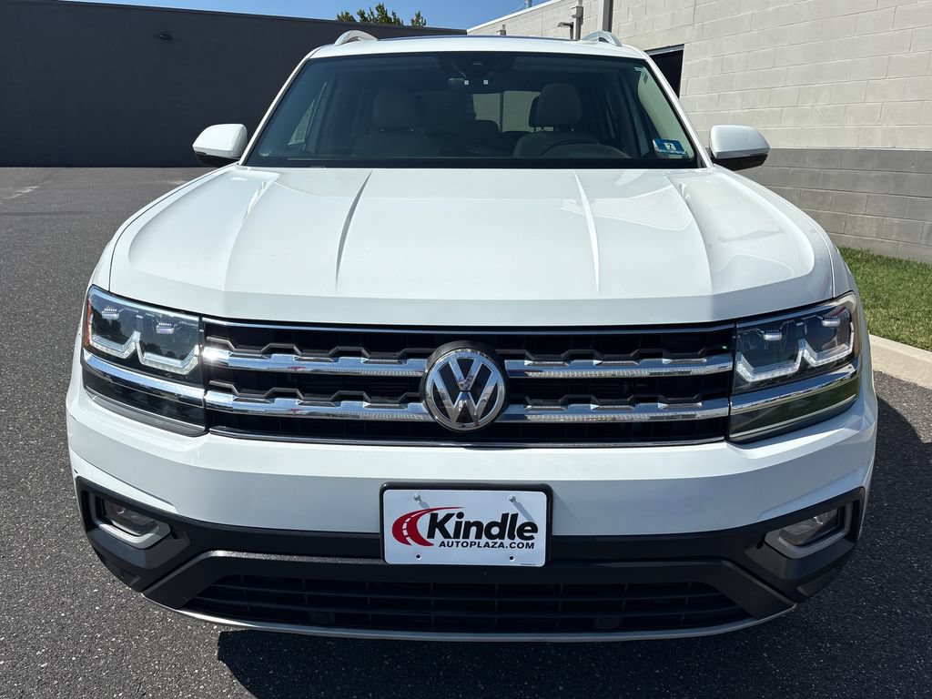 Used 2018 Volkswagen Atlas SEL AWD/4WD image 2