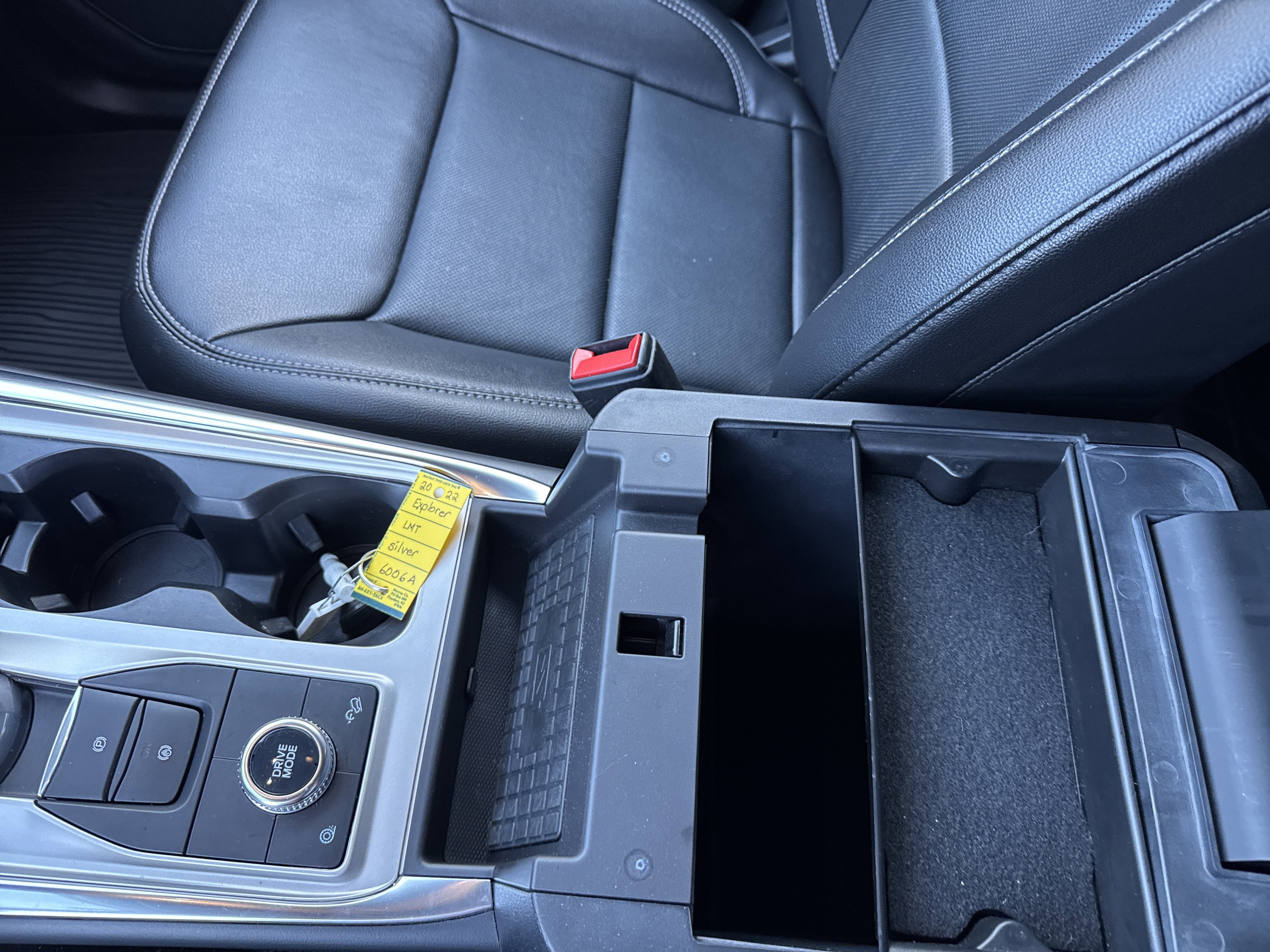 Certified 2022 Ford Explorer Limited image 41