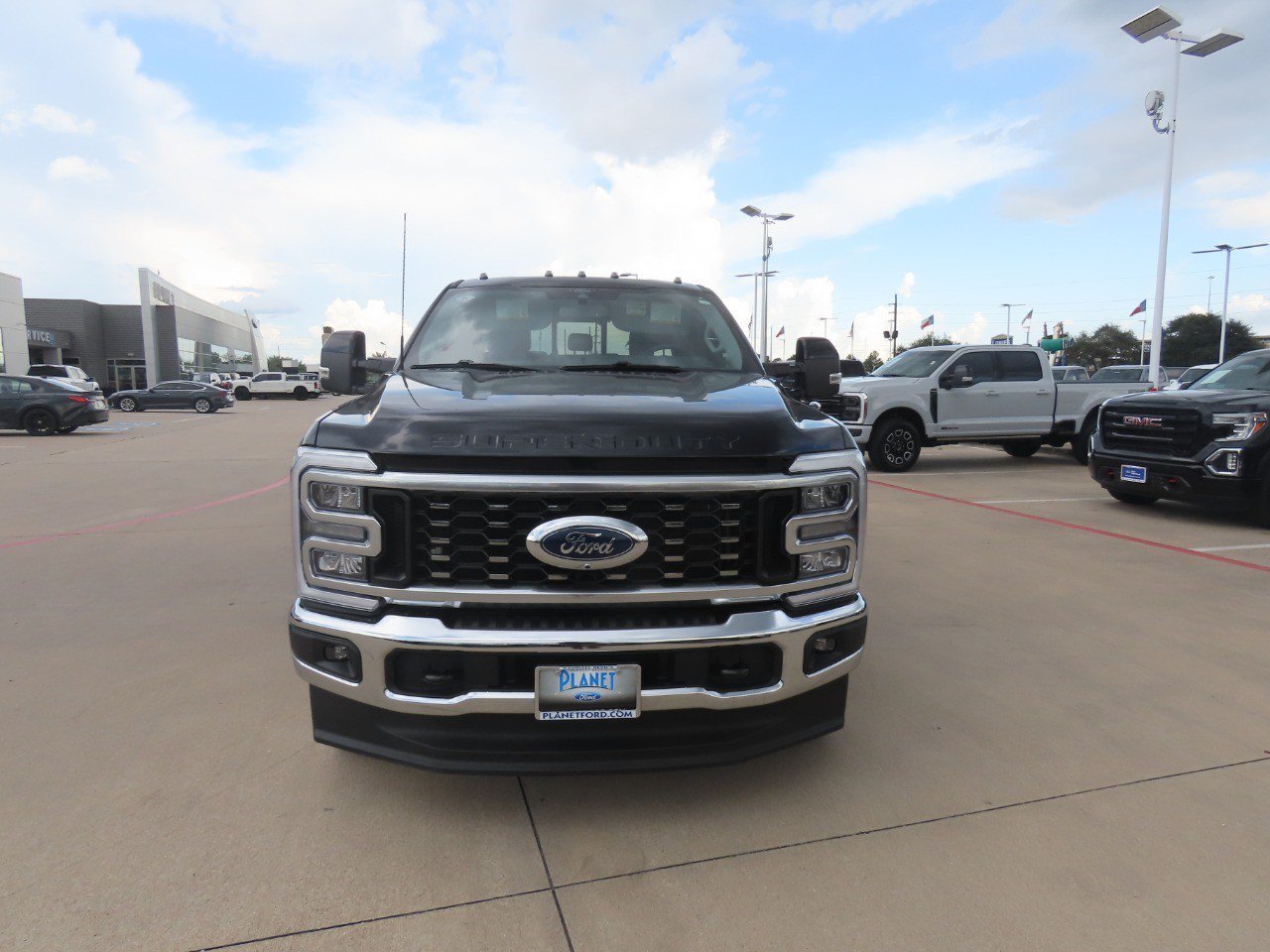 Certified 2025 Ford F350 Lariat AWD/4WD image 4
