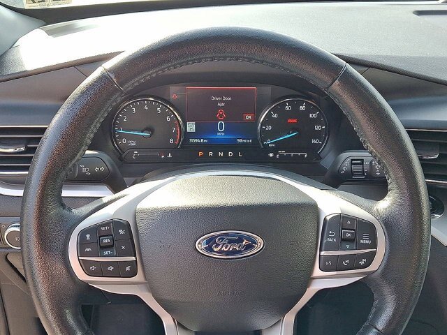 Certified 2022 Ford Explorer XLT w/ Equipment Group 202A AWD/4WD image 16