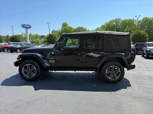 Used 2023 Jeep Wrangler Unlimited Sahara w/ Cold Weather Group AWD/4WD image 7