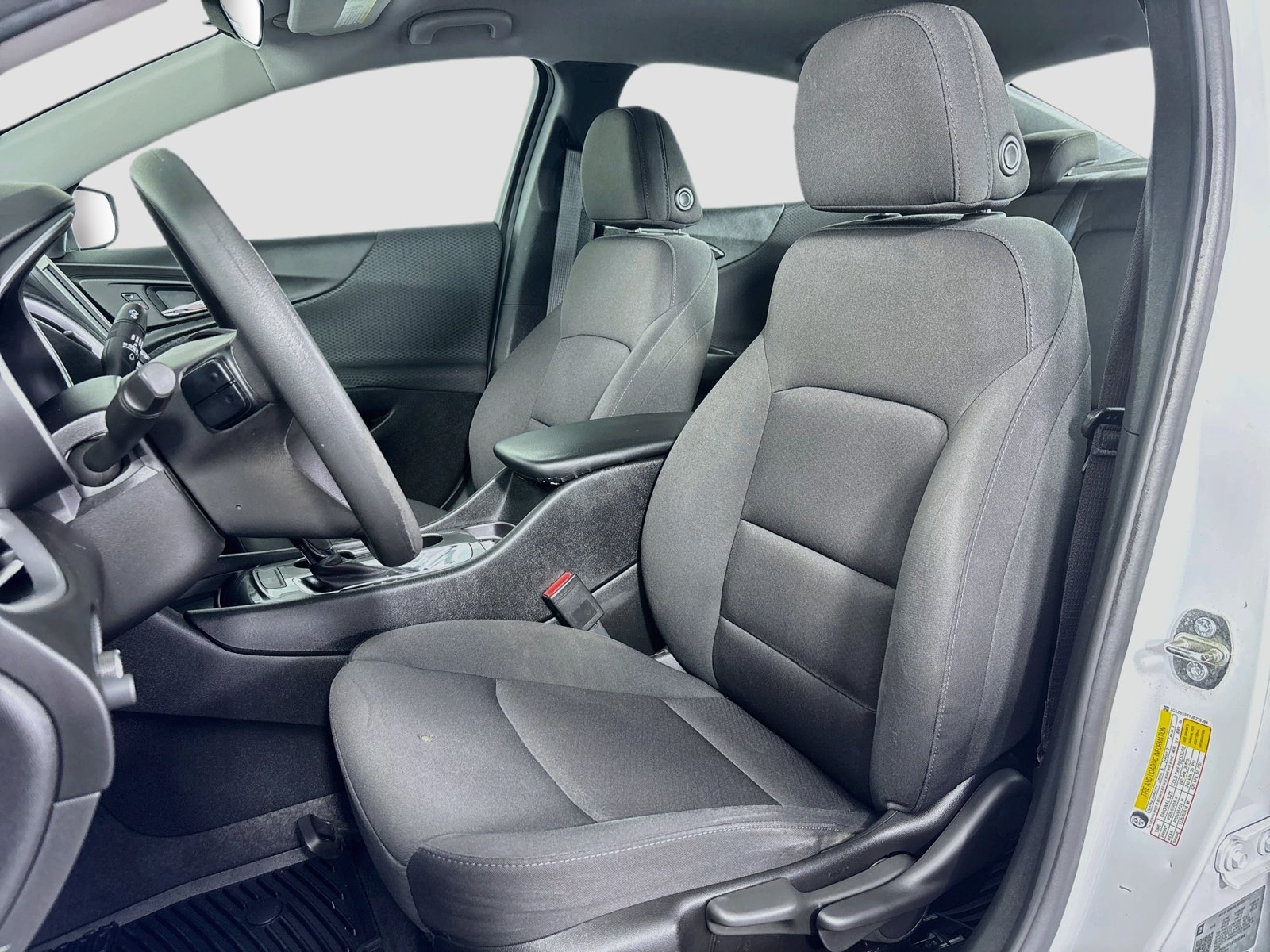 Used 2018 Chevrolet Malibu LS FWD image 19