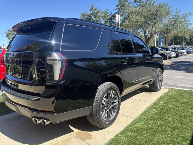 Used 2026 Chevrolet Tahoe Z71 w/ Comfort Package AWD/4WD image 2