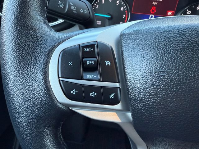 Certified 2022 Ford Explorer XLT w/ Equipment Group 202A image 16