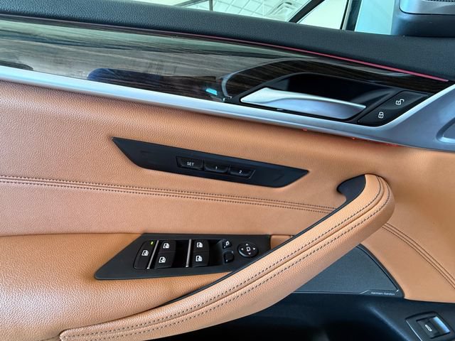 Used 2023 BMW 530i xDrive w/ Premium Package AWD/4WD image 11