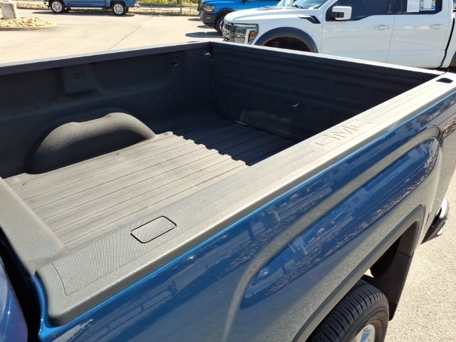 Used 2018 GMC Sierra 1500 SLT w/ SLT Premium Package AWD/4WD image 17