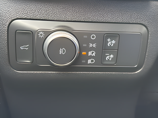 Certified 2020 Ford Escape SEL AWD/4WD image 27