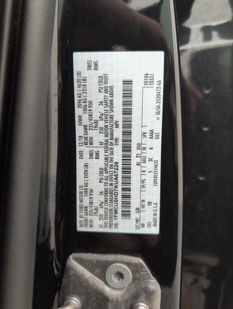 Certified 2019 Ford Escape SEL image 42