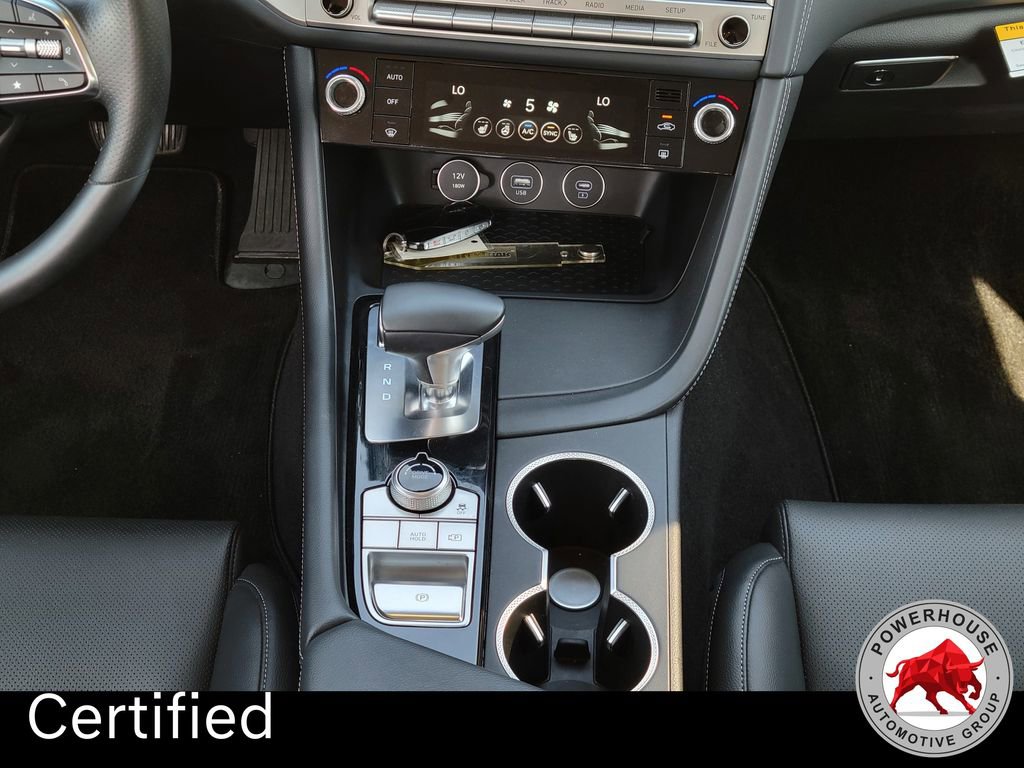 Used 2025 Genesis G70 2.5T image 21