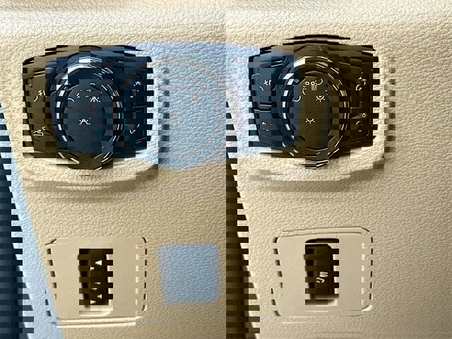 Certified 2017 Ford F250 Lariat w/ Chrome Package image 10