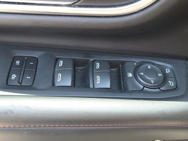 Used 2021 Chevrolet Suburban RST w/ Rear Media and Nav Package AWD/4WD image 27