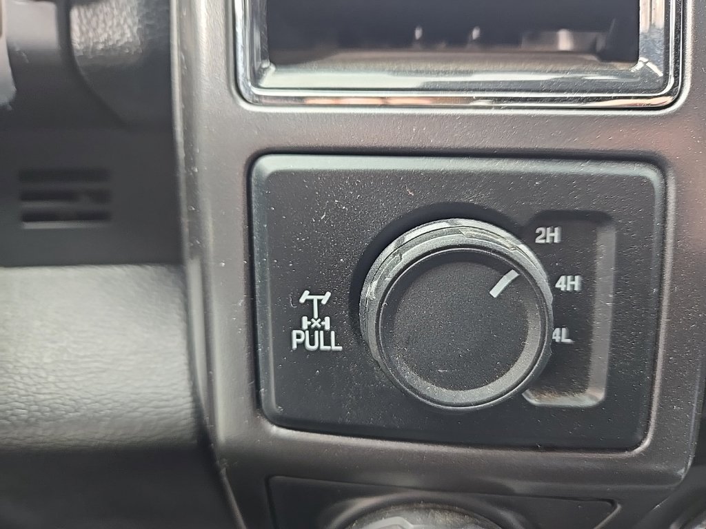 Certified 2017 Ford F150 XLT w/ Equipment Group 302A Luxury AWD/4WD image 14