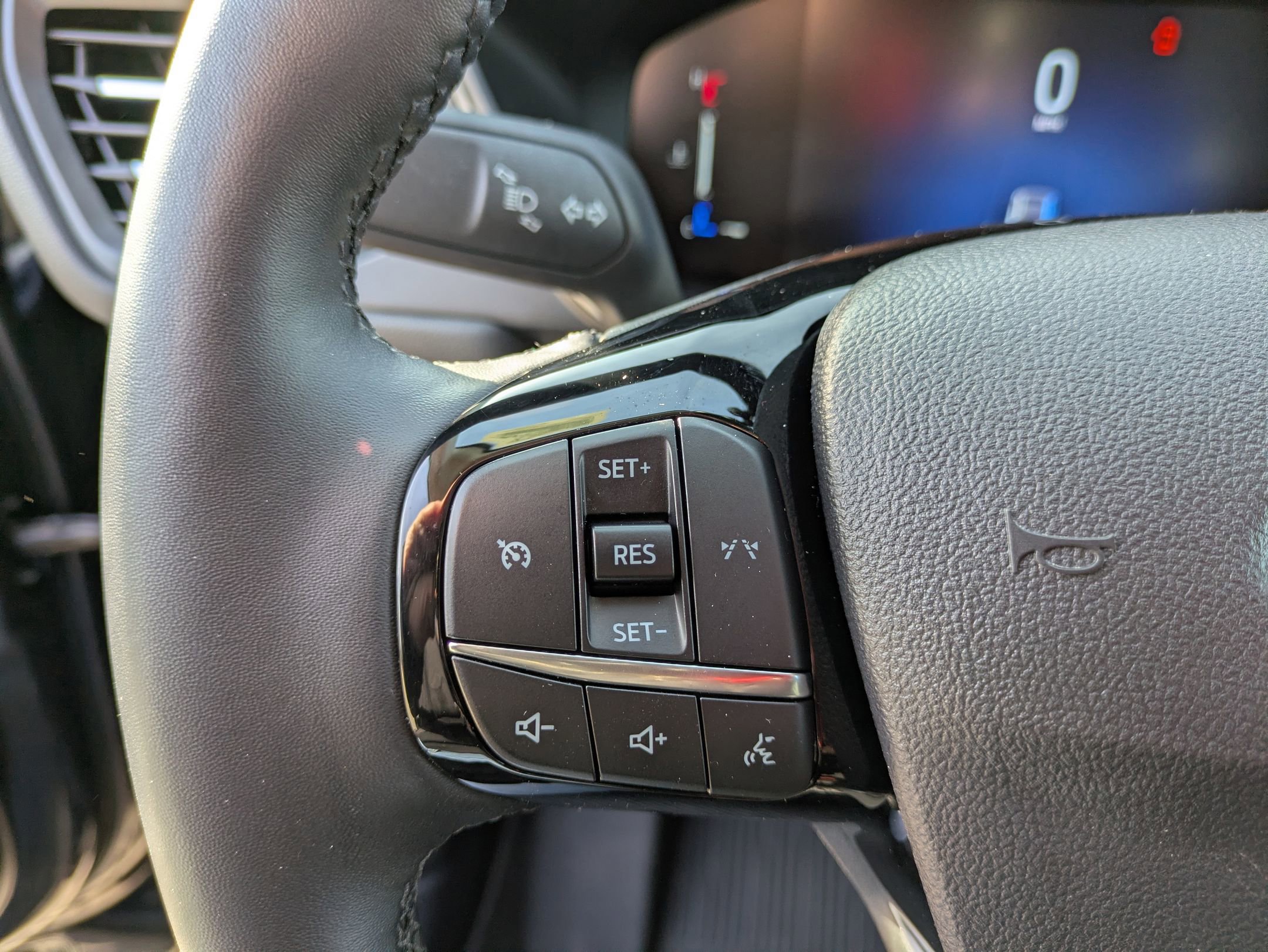 Certified 2024 Ford Escape Active w/ Cold Weather Package image 18