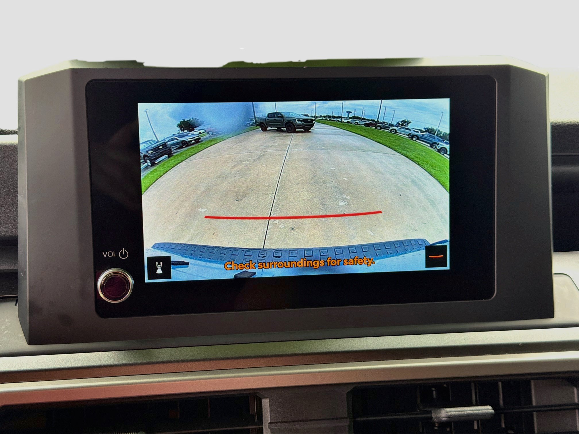 Used 2025 Toyota 4Runner SR5 AWD/4WD image 14