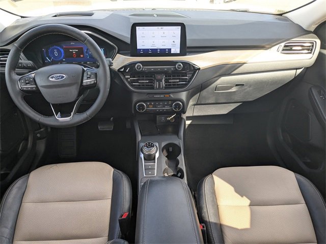 Certified 2022 Ford Escape Titanium w/ Titanium Elite Package image 16