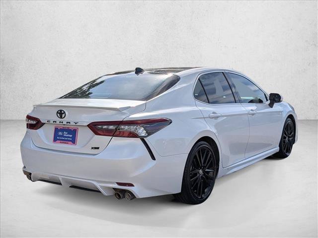 Used 2022 Toyota Camry XSE FWD image 5
