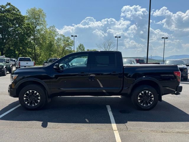 Used 2021 Nissan Titan PRO-4X w/ Pro-4x Convenience Package AWD/4WD image 4