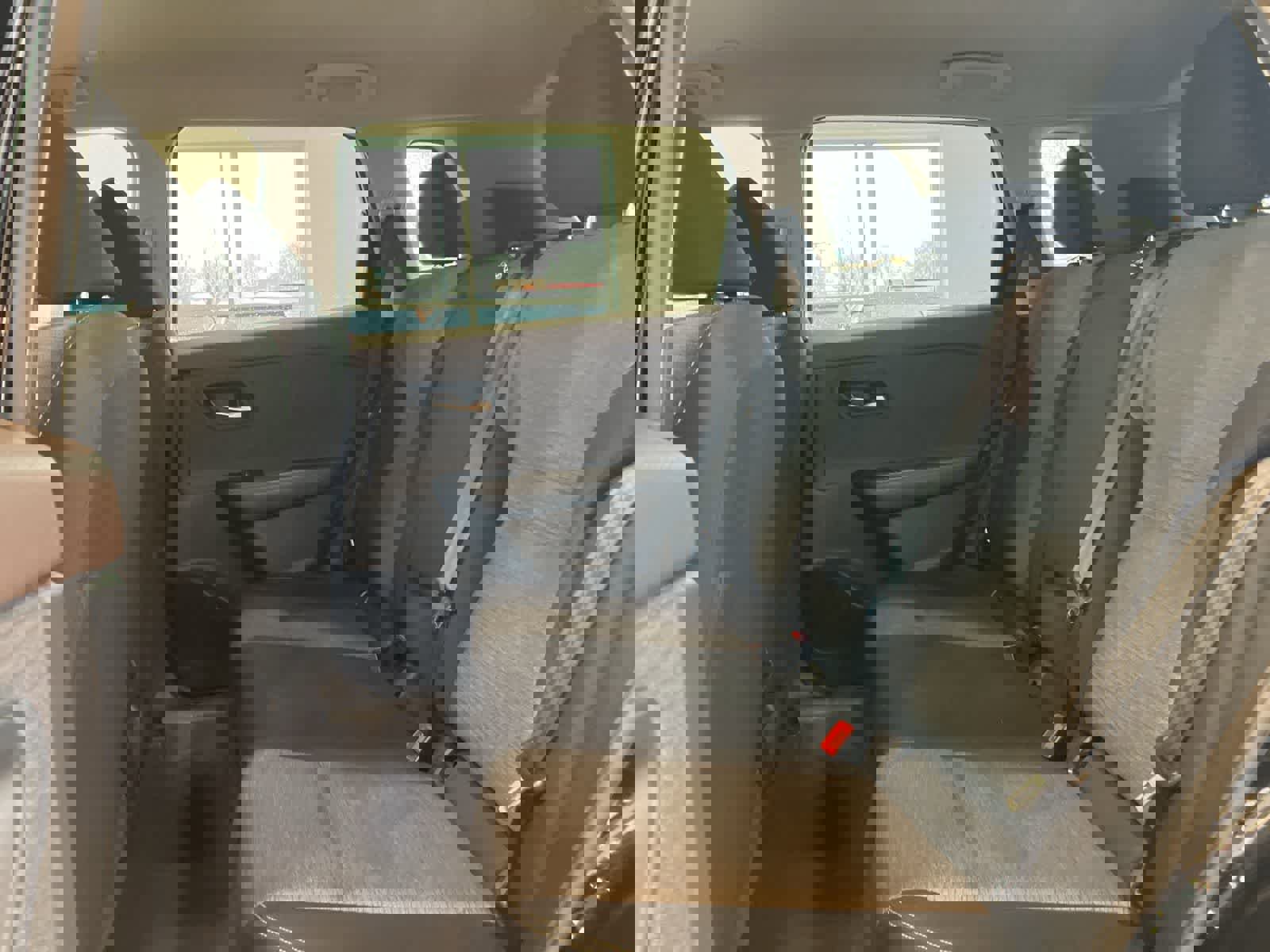 Used 2023 Nissan Rogue SV image 23