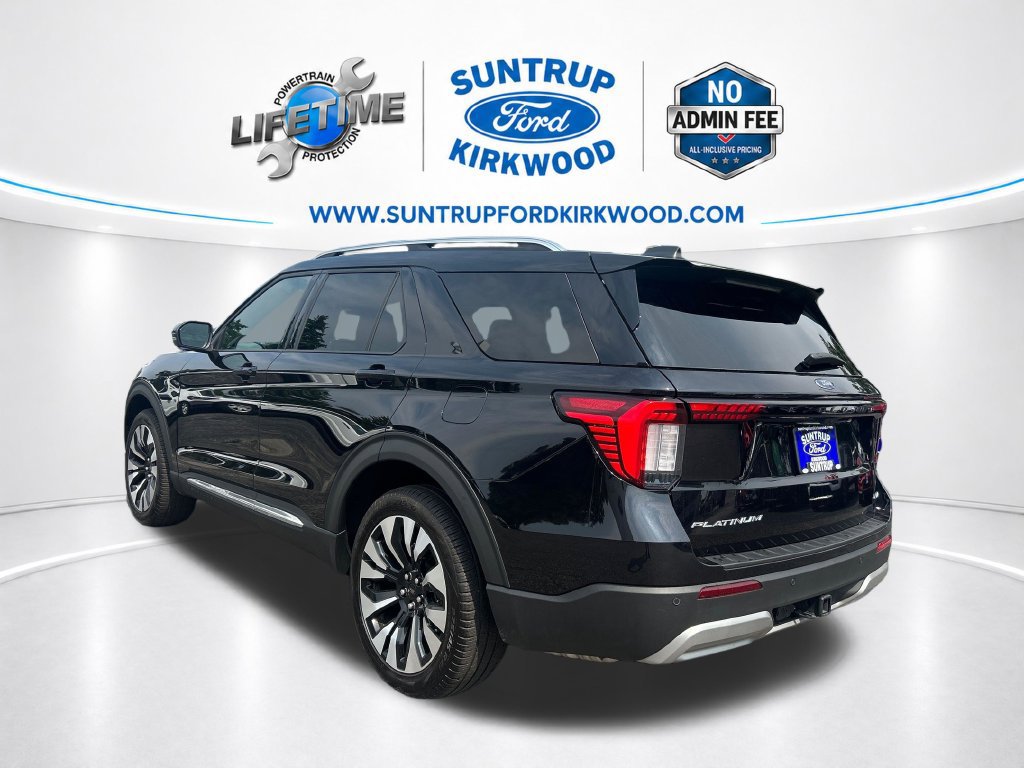 Certified 2025 Ford Explorer Platinum w/ LUX Leather Package AWD/4WD image 3