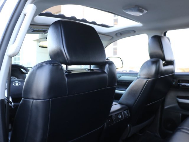 Used 2017 Toyota Tundra Platinum AWD/4WD image 17
