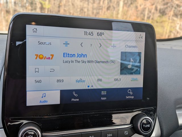 Certified 2021 Ford EcoSport SE image 21