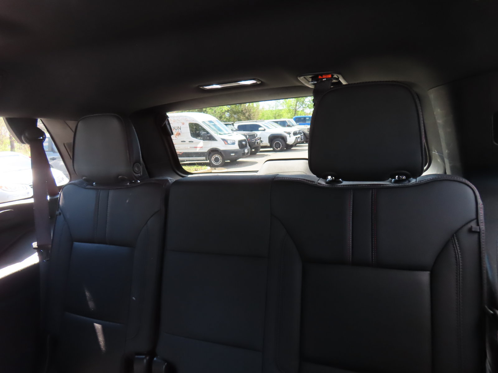 Used 2023 Chevrolet Tahoe RST w/ Luxury Package AWD/4WD image 32