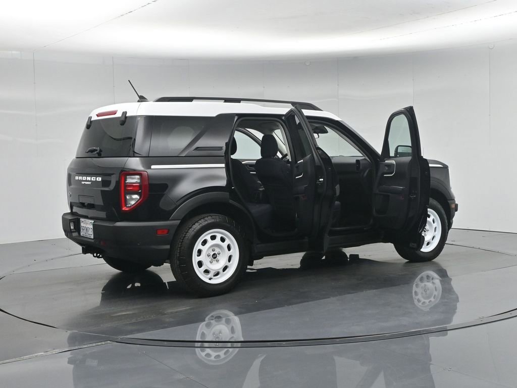 Certified 2024 Ford Bronco Sport Heritage w/ Heritage Convenience Package AWD/4WD image 35