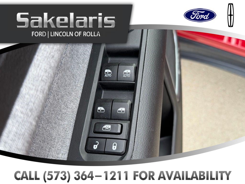 Used 2025 Jeep Compass Latitude AWD/4WD image 11