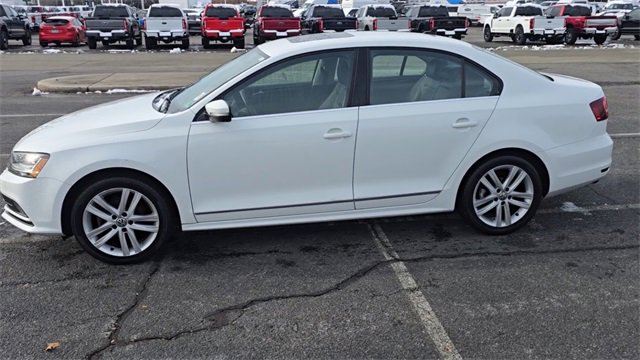 Used 2017 Volkswagen Jetta SEL image 6