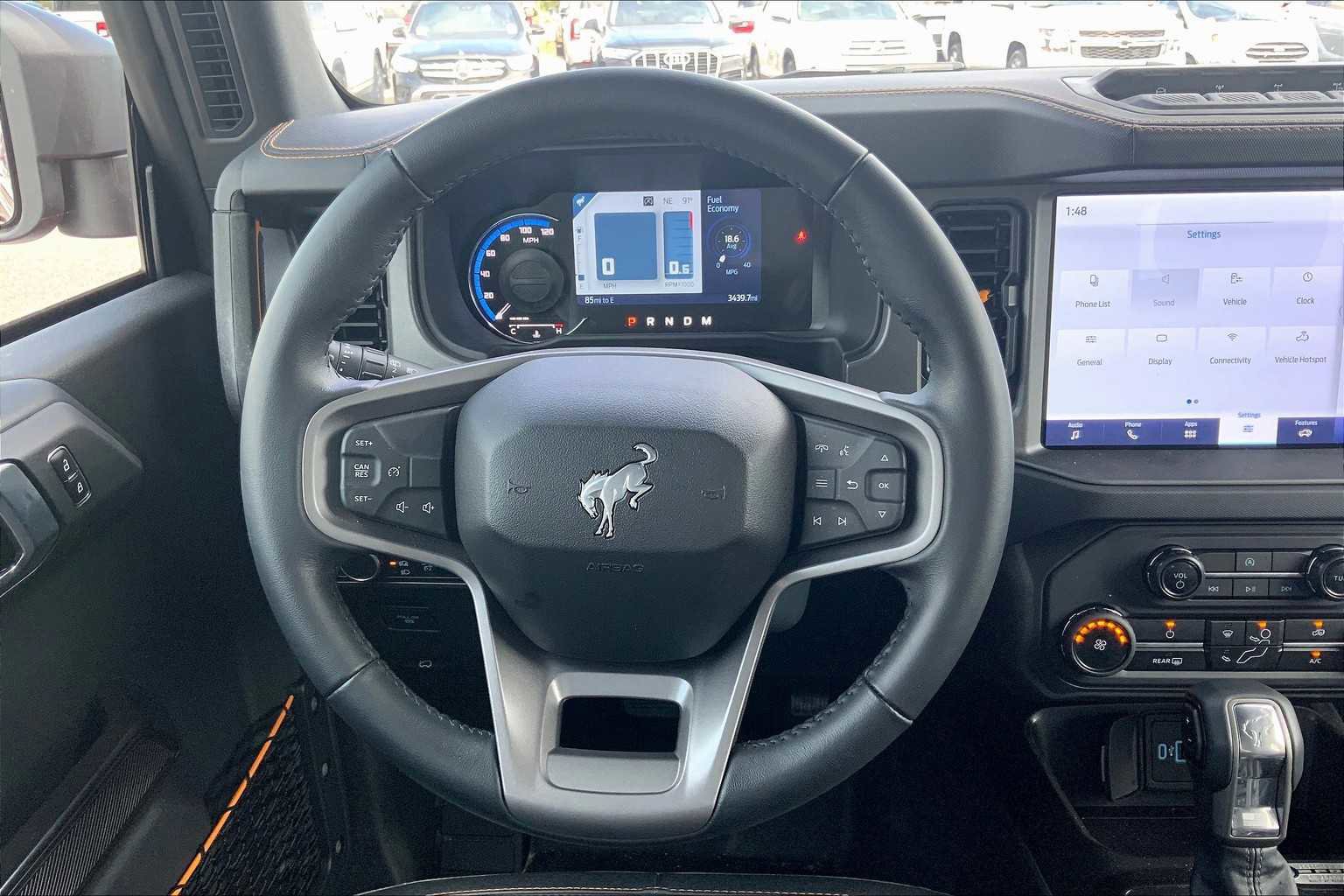 Certified 2024 Ford Bronco Badlands image 7