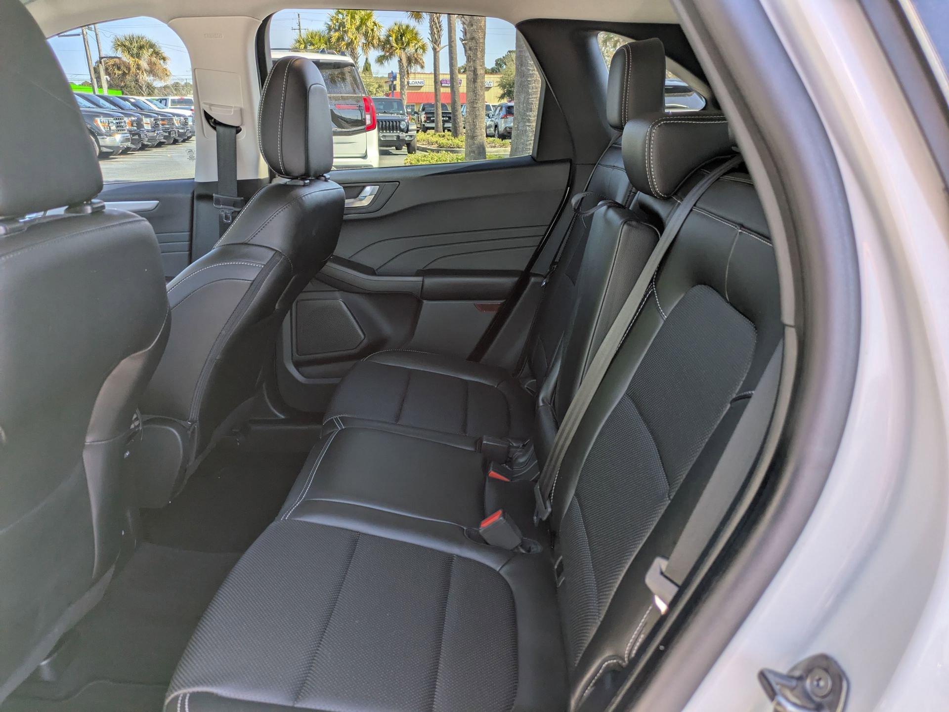 Certified 2022 Ford Escape SEL w/ Technology Package image 17