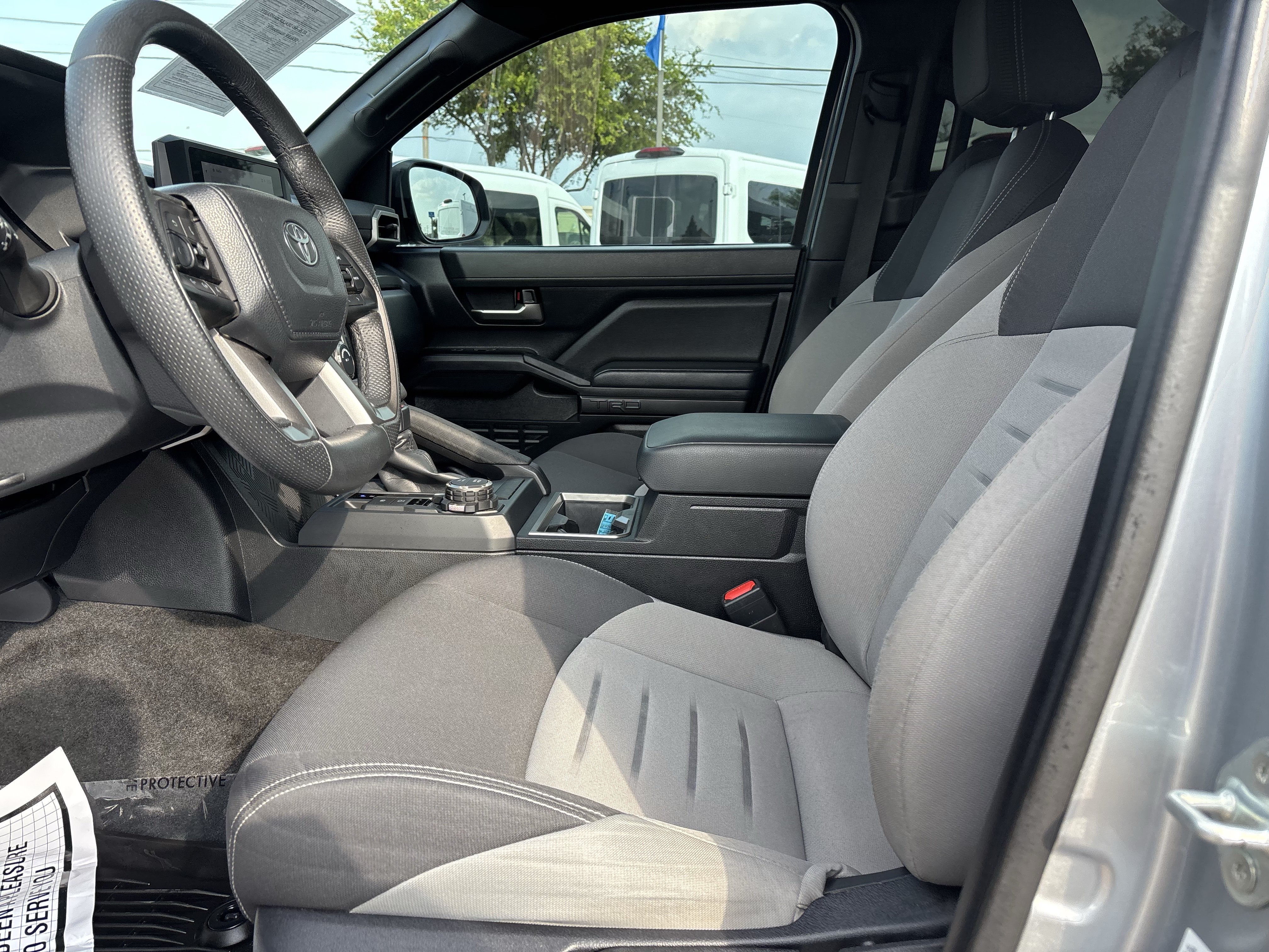 Used 2024 Toyota Tacoma TRD Sport AWD/4WD image 10