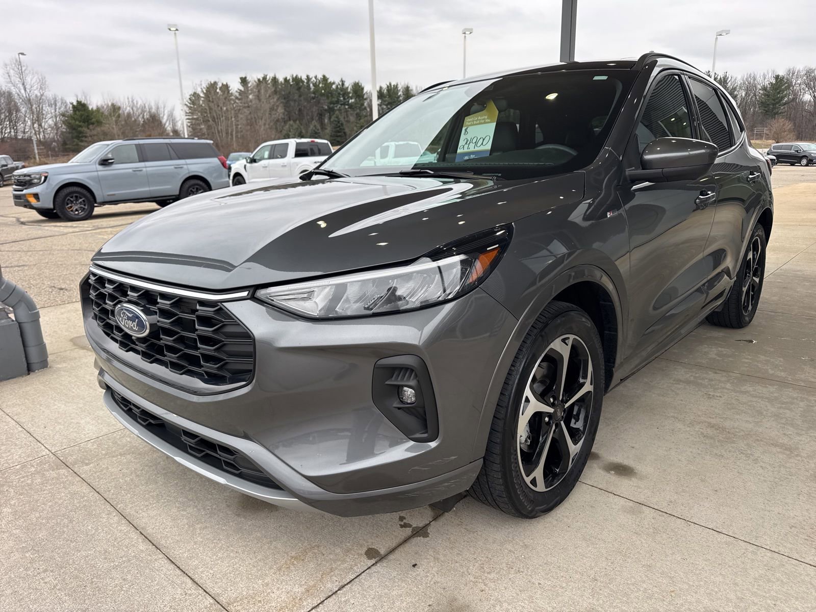 Certified 2023 Ford Escape ST-Line Select w/ Tech Pack #2 image 10