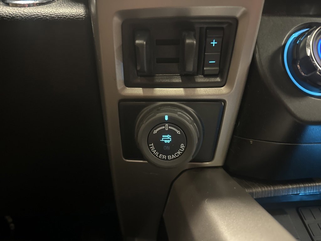 Certified 2020 Ford F250 Lariat w/ Lariat Ultimate Package image 26