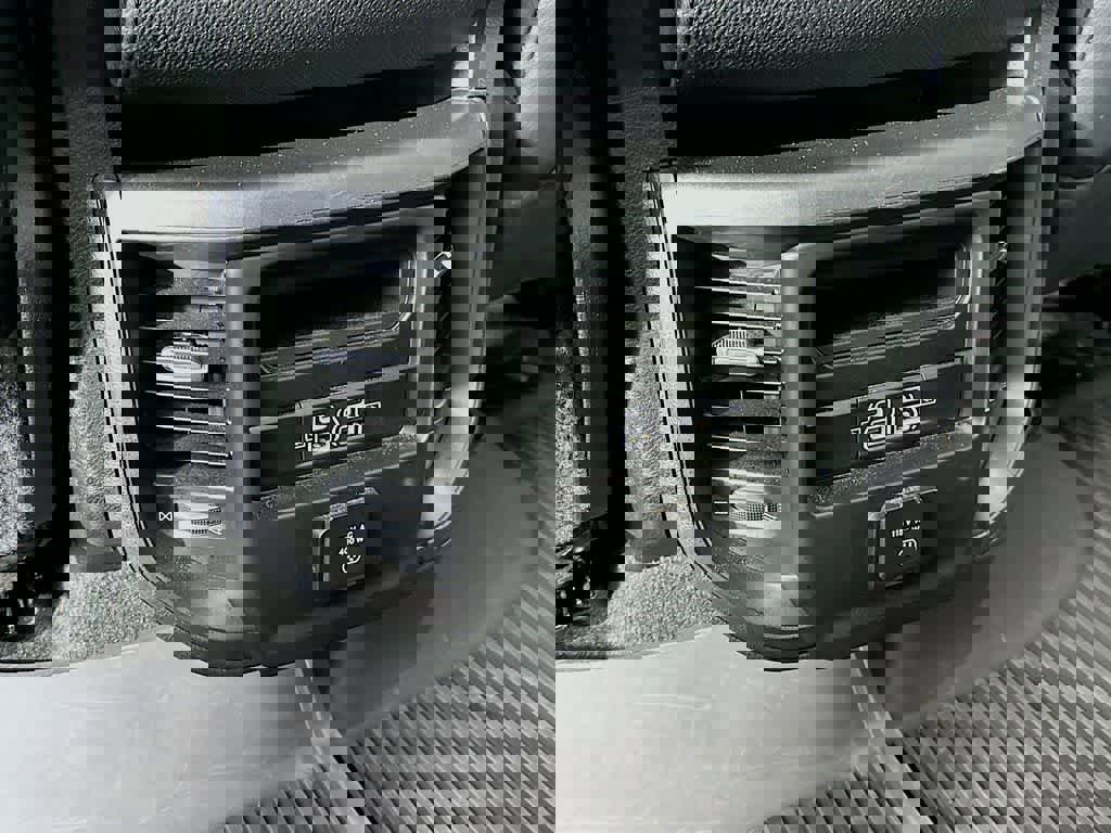 Used 2022 RAM 1500 Laramie image 16