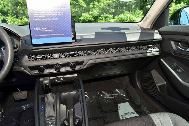 Used 2025 Honda Accord SE image 18