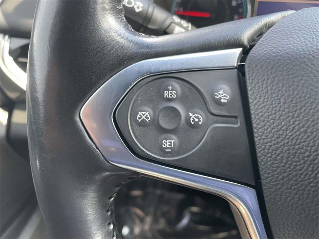 Used 2022 Chevrolet Traverse LT image 18