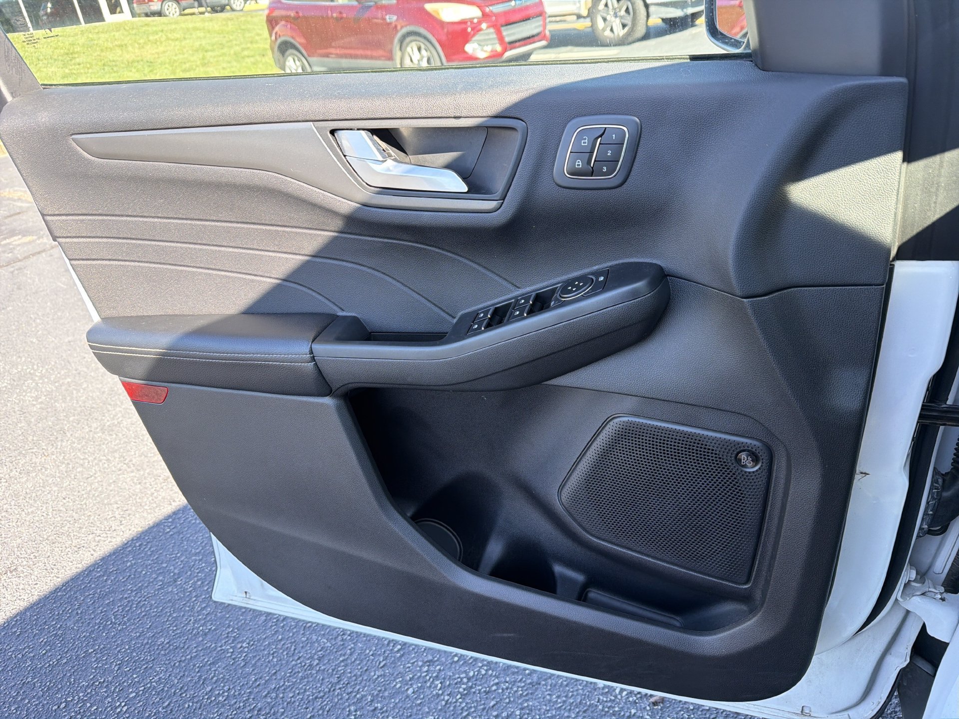 Certified 2023 Ford Escape Active w/ Tech Pack #2 AWD/4WD image 9