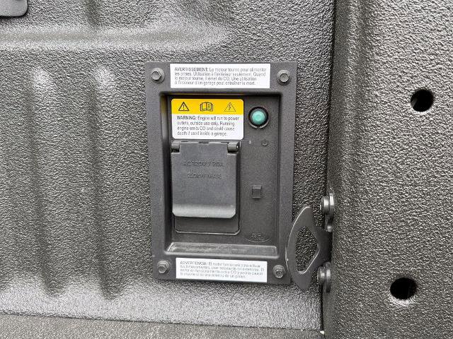 Certified 2023 Ford F350 Lariat w/ Chrome Package image 18