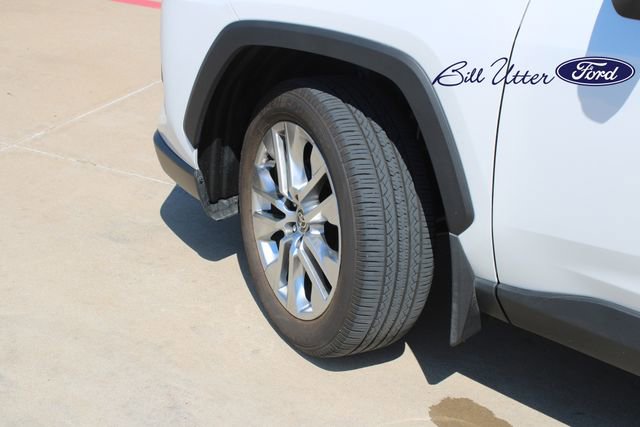 Used 2025 Toyota RAV4 Limited FWD image 9