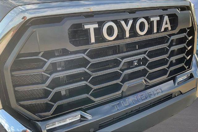 Used 2023 Toyota Tundra Platinum AWD/4WD image 33
