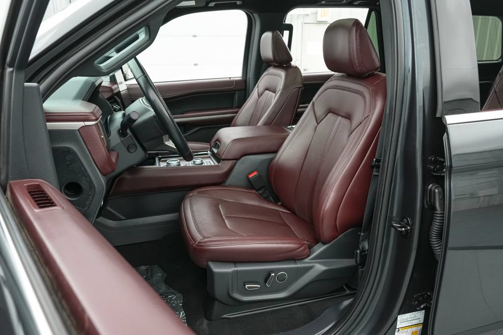 Certified 2024 Ford Expedition Limited AWD/4WD image 11