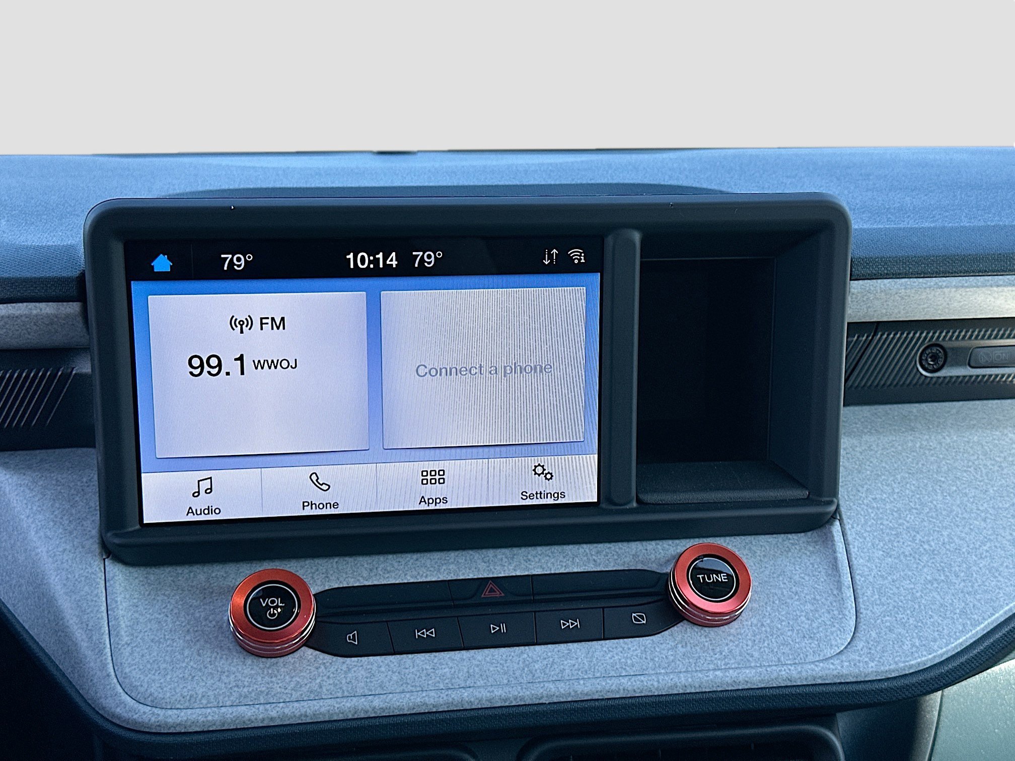 Certified 2024 Ford Maverick XLT w/ XLT Luxury Package image 14