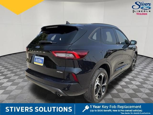 Certified 2023 Ford Escape ST-Line Select w/ Tech Pack #2 AWD/4WD image 7