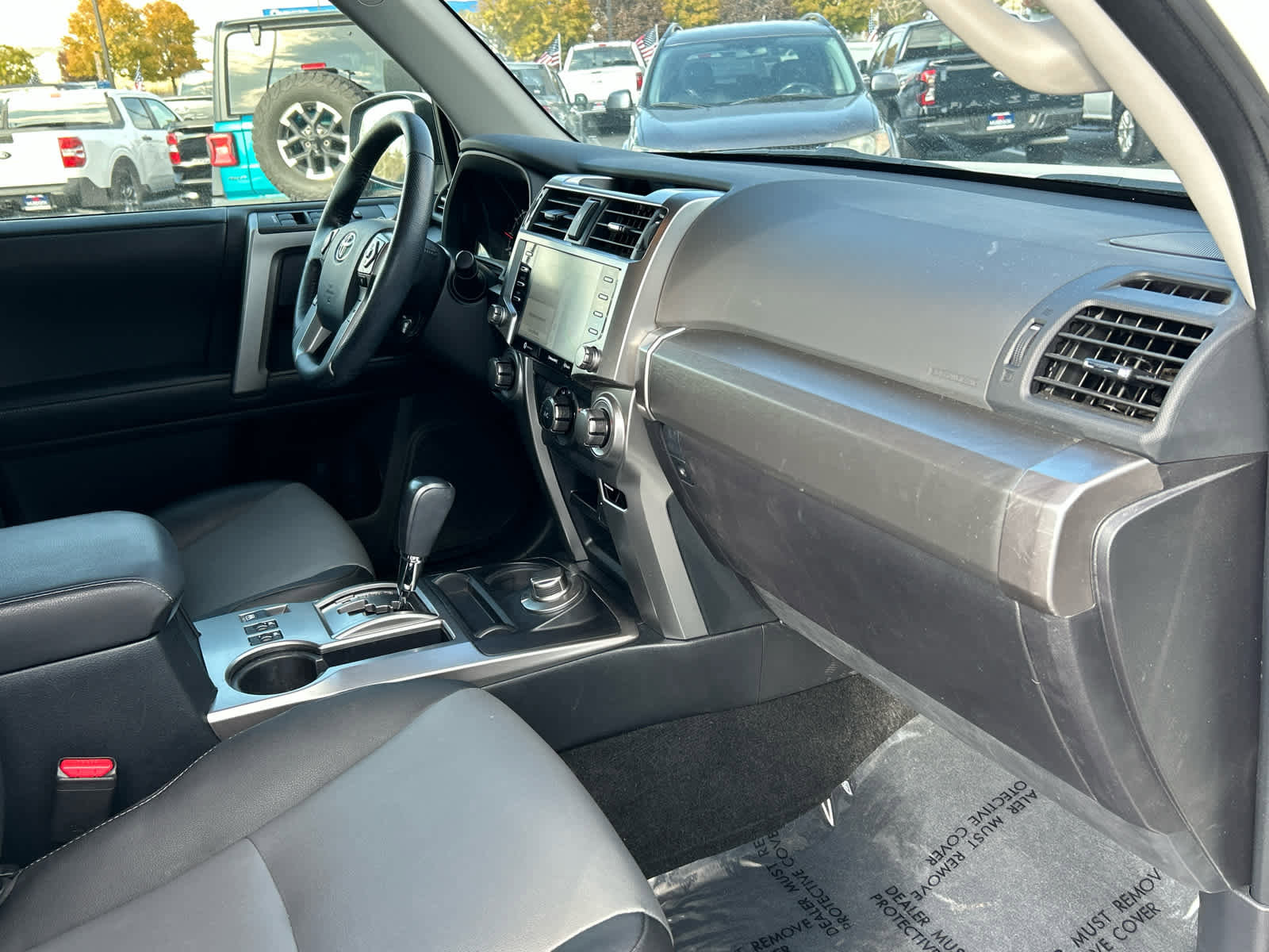 Used 2023 Toyota 4Runner SR5 Premium w/ Moonroof Package image 18