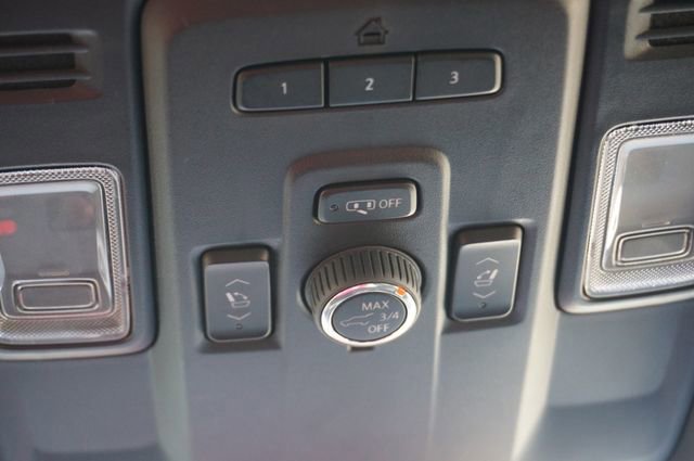 Used 2023 Chevrolet Tahoe LT w/ Luxury Package image 27